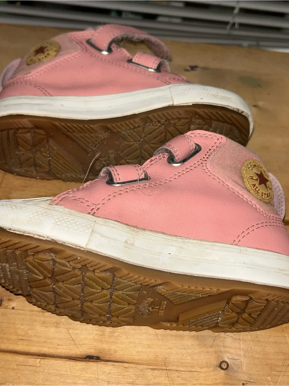 Converse Chuck Taylor Berkshire Toddler Girls Size 10 Pink Leather Hook Loop